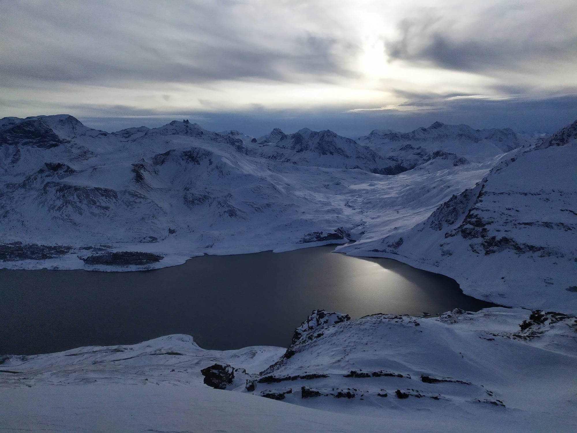 318607716 688288895984044 3787917303461101045 n